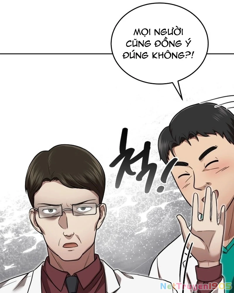 Bác Sĩ Hồi Quy Chỉ Muốn Sống Yên Bình Chapter 2 - Trang 2