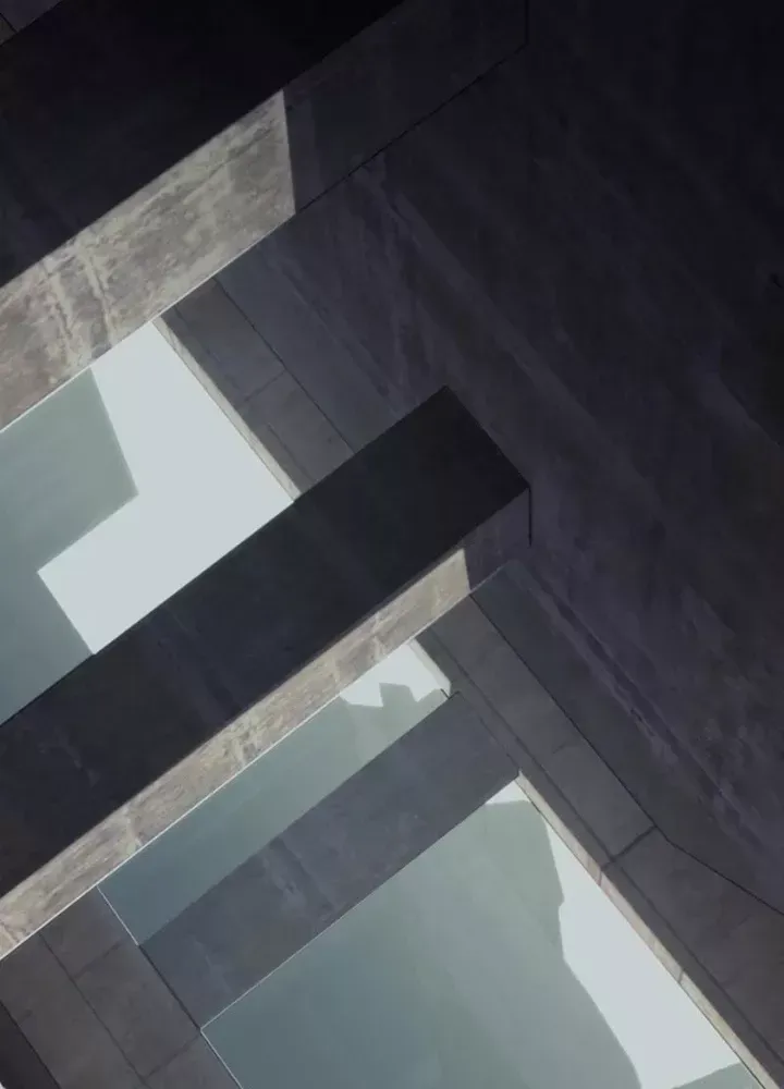 D-Day: Hầm Trú Ẩn Chapter 0 - Trang 2