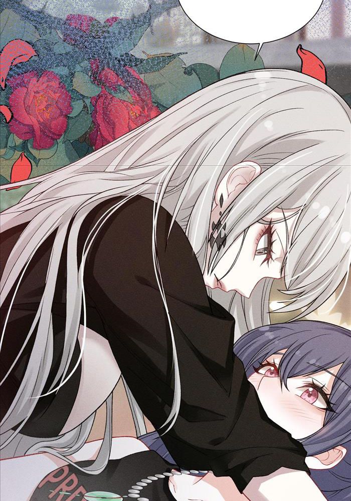 Đêm Tối Khẽ Hôn Tôi Chapter 1 - Trang 2