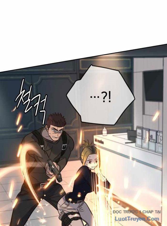 Mọi Người Đều Yêu Cô Ấy Chapter 32 - Trang 2