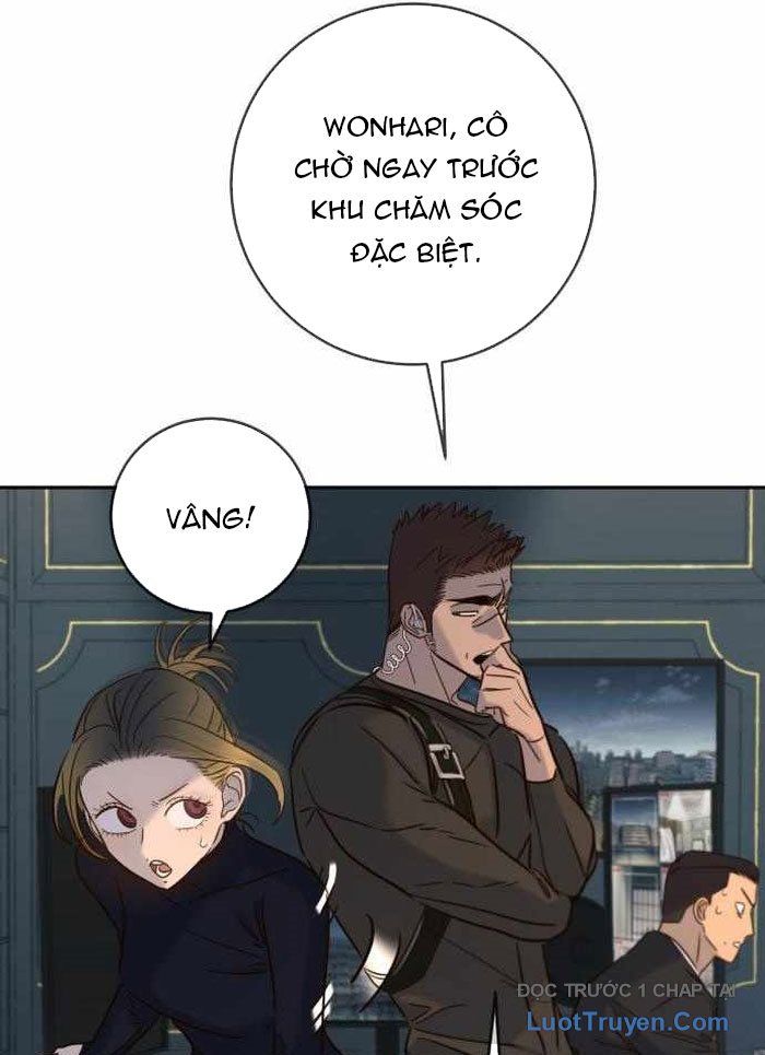 Mọi Người Đều Yêu Cô Ấy Chapter 32 - Trang 2