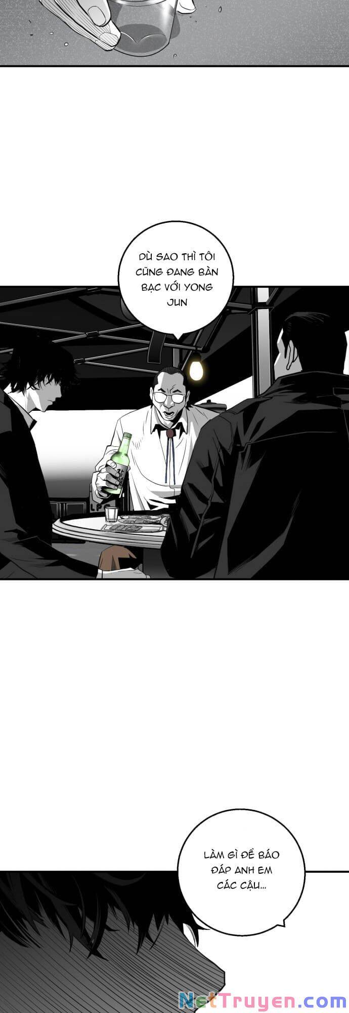 Quảng Trường Máu Chapter 20 - Trang 2