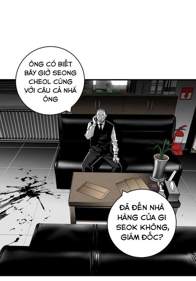 Quảng Trường Máu Chapter 42 - Trang 2