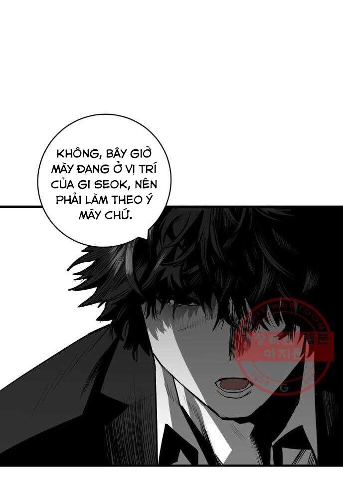 Quảng Trường Máu Chapter 43 - Trang 2