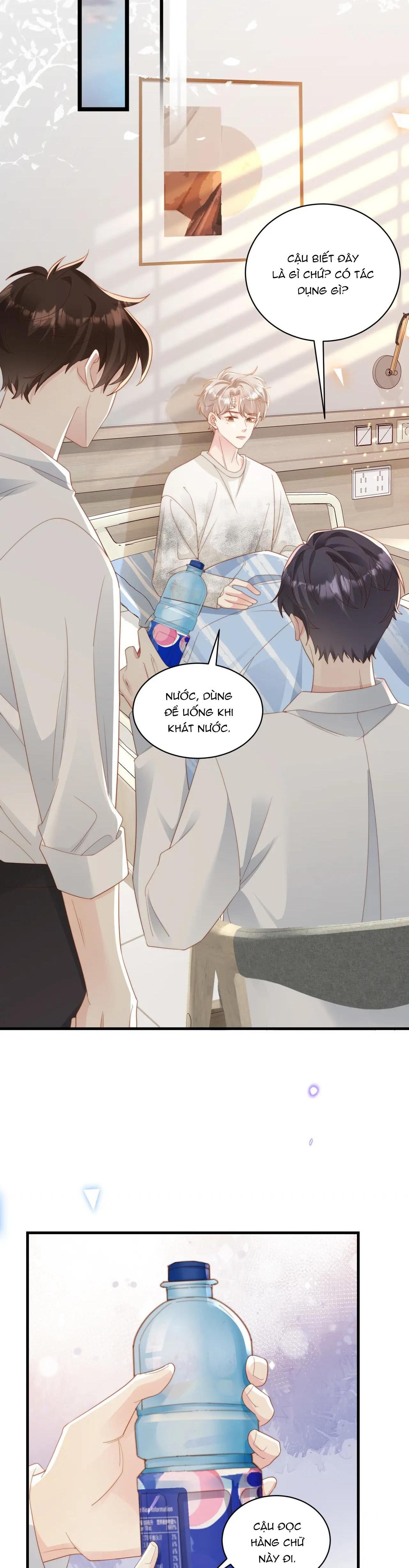 Sau Khi Giả Mất Trí Nhớ, Tình Địch Nói Tôi Là Bạn Trai Của Hắn Chapter 4 - Trang 2