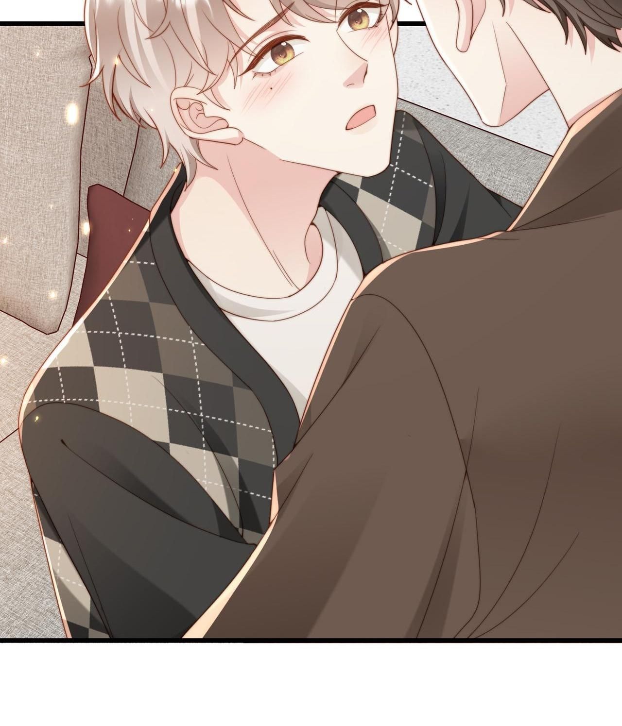 Sau Khi Giả Mất Trí Nhớ, Tình Địch Nói Tôi Là Bạn Trai Của Hắn Chapter 42 - Trang 2
